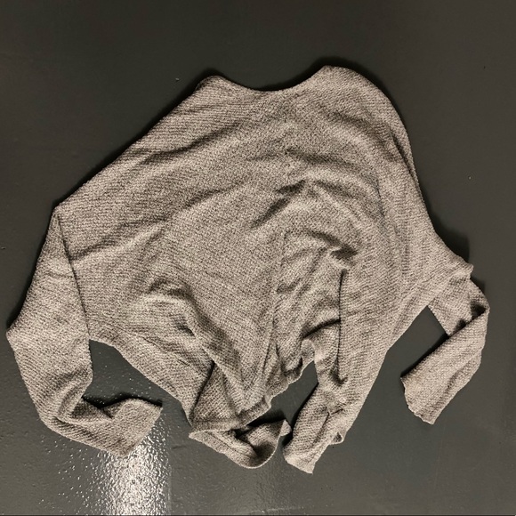 SOLD Brandy Melville knit cardigan - Picture 4 of 4